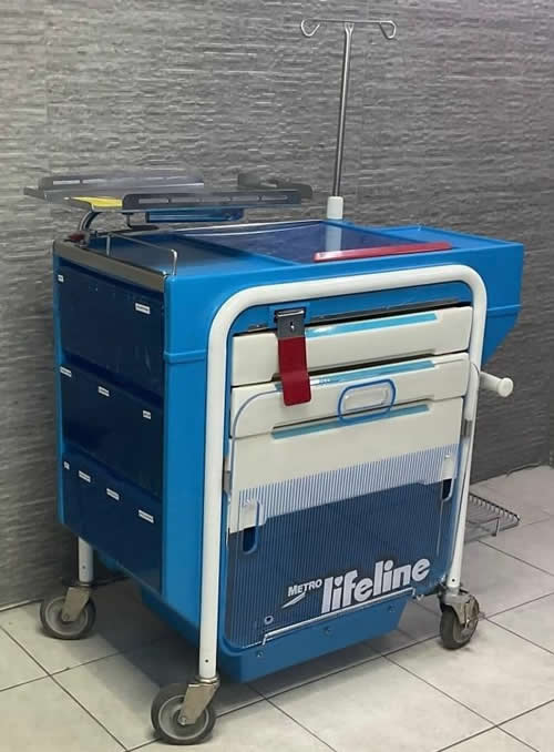 Carro rojo metro  lifeline